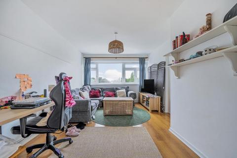 1 bedroom flat for sale, St Marks Hill,  Surbiton,  KT6