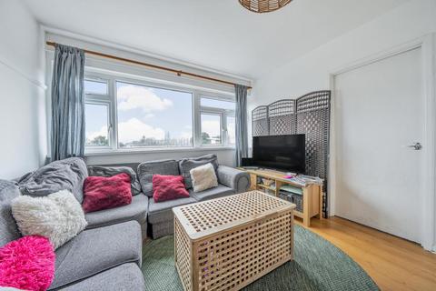 1 bedroom flat for sale, St Marks Hill,  Surbiton,  KT6