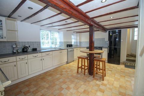 4 bedroom cottage for sale, Spring Close, Burwell