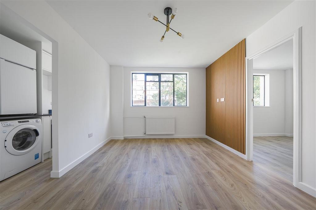 Harwood Court, Upper Richmond Road... 1 bed apartment for sale £339,000