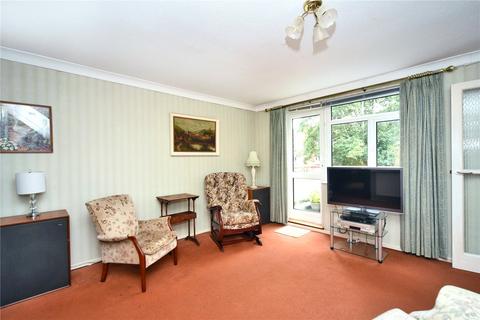 2 bedroom apartment for sale, Woodmansterne Lane, Banstead, Surrey, SM7