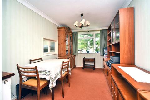 2 bedroom apartment for sale, Woodmansterne Lane, Banstead, Surrey, SM7