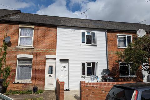 2 bedroom terraced house to rent, Beecham Road, Reading, RG30