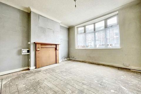 2 bedroom flat for sale, Forest Street, Kirkby-in-Ashfield, Nottingham, Nottinghamshire, NG17 7DU