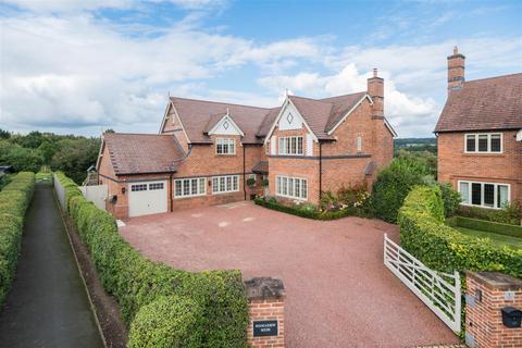 4 bedroom detached house for sale, Immaculately presented, remodelled, and fully upgraded detached family home