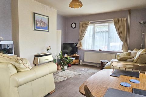 1 bedroom flat for sale, Leg of Mutton Road, Glastonbury, BA6