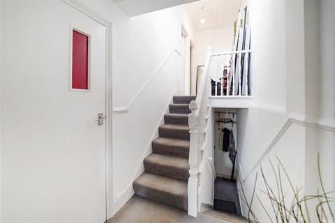 2 bedroom flat for sale, Pember Road, Kensal Rise, London