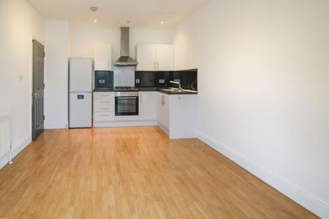 2 bedroom flat for sale, Gloucester Road, Bristol BS7