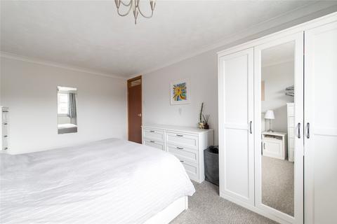 6 Aintree Close, Gravesend, DA12 5AS
