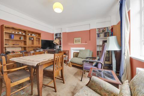 2 bedroom flat for sale, Witley Court, London WC1N