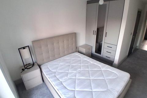 2 bedroom flat to rent, Latimer House, 4 St Catherines Close, Birmingham, B15