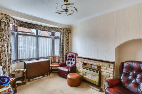 3 bedroom semi-detached house for sale, West Crescent, Beeston Rylands, Nottingham