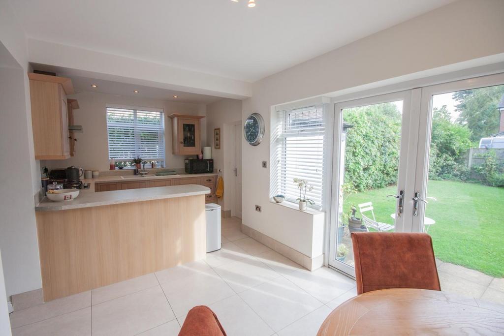 Kitchen/dining room