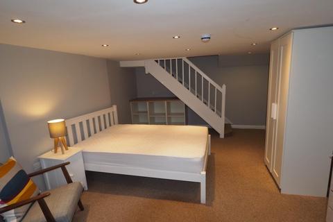 undefined, Gillinggate, Kendal