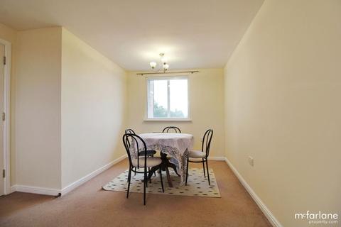 2 bedroom flat for sale, Saltash Road, Swindon SN2