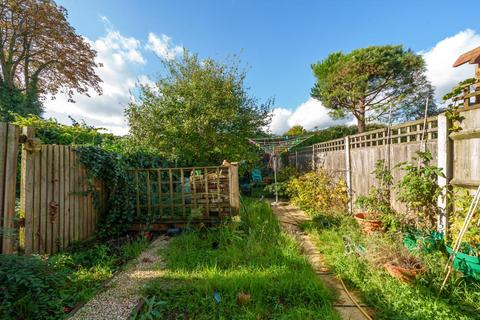 4 bedroom terraced house for sale, Hillfield Avenue, Crouch End