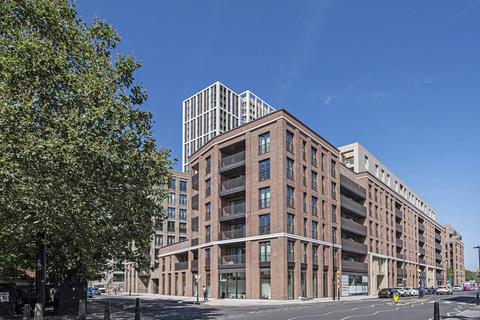 Studio to rent, Georgette Apartments, Silk District, Whitechapel, London, E1