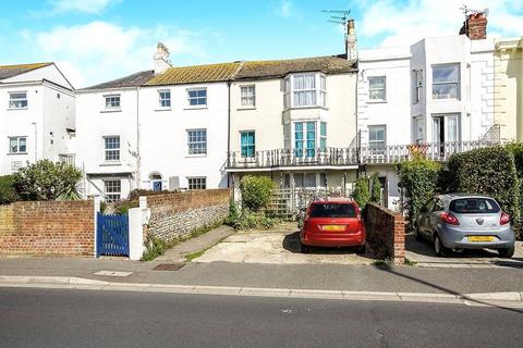 3 bedroom terraced house for sale, West Street, West Sussex PO21