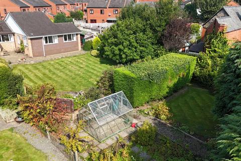 3 bedroom detached bungalow for sale, Upper Church Street, Oswestry