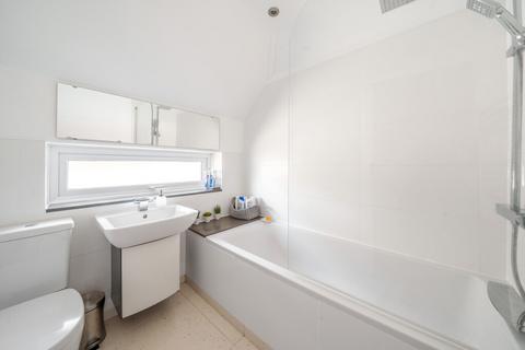 20 Bunby Road, Stoke Poges, Slough, SL2 4BP