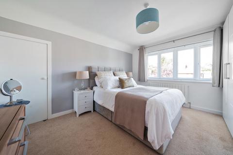 20 Bunby Road, Stoke Poges, Slough, SL2 4BP