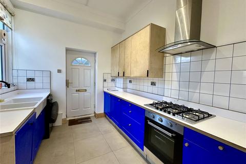 2 bedroom apartment to rent, Richmond Park Avenue, Bournemouth, Dorset, BH8