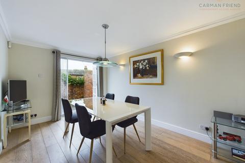 3 bedroom townhouse for sale, Duke Street, Chester, CH1