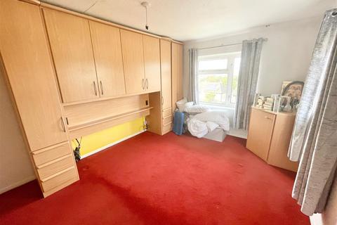 2 bedroom flat for sale, South Hill, Plymouth PL9