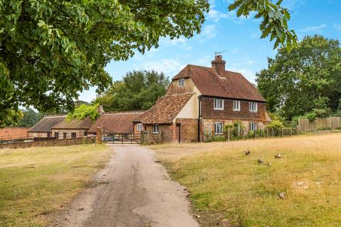 6 bedroom detached house to rent, Knole Park, Sevenoaks, Kent