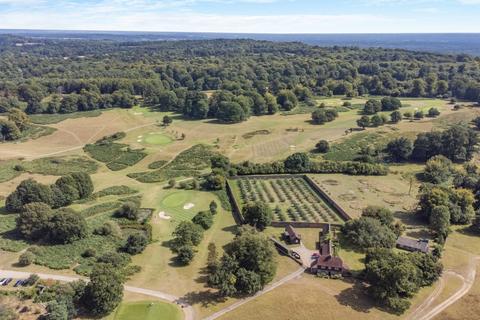 6 bedroom detached house to rent, Knole Park, Sevenoaks, Kent