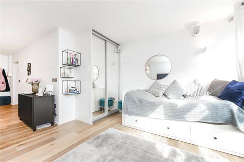 1 bedroom property for sale, Bruges Place, London NW1