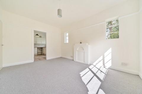 2 bedroom bungalow for sale, The Alders, West Wickham