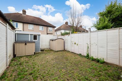 2 bedroom semi-detached house for sale, St James Road, Carshalton