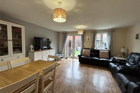 3 bedroom end of terrace house to rent, Dexter Walk, Bridgwater, Somerset, TA6
