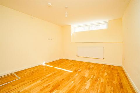 1 bedroom flat for sale, Silchester Road, St. Leonards-On-Sea