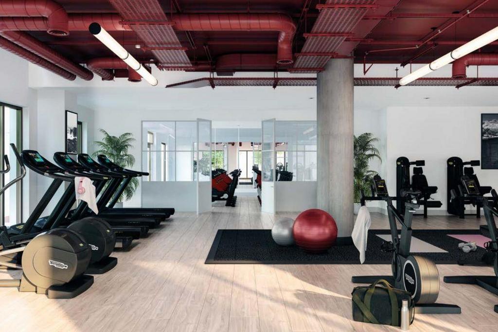 Royal Eden Docks Amenities (4).jpg