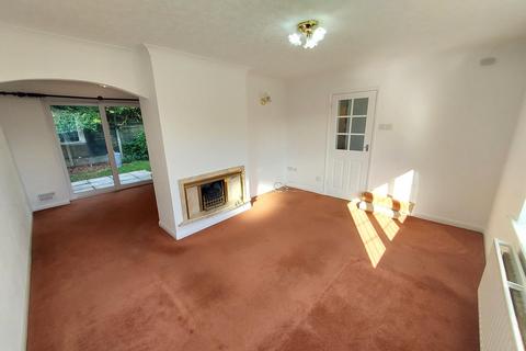 3 bedroom detached bungalow to rent, Lichen Close, Chorley PR7