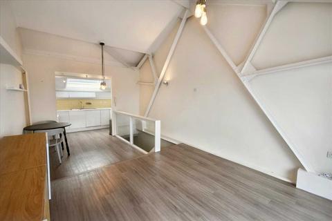 2 bedroom flat to rent, The Power House, Chiswick, Chiswick