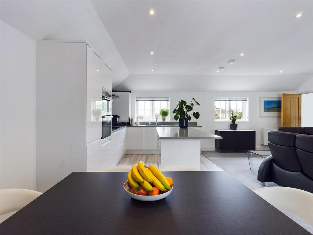 Kitchen and Dining.jpg