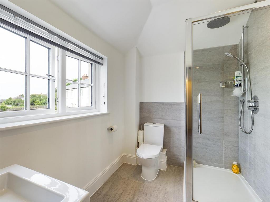 En-Suite Shower Room.jpg