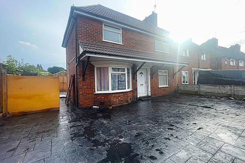 3 bedroom semi-detached house for sale, Wednesbury, WS10