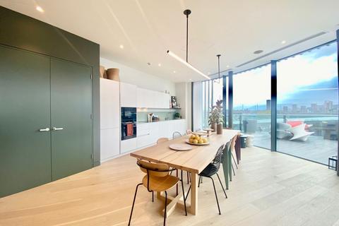 undefined, Peninsula Square, Greenwich Peninsula, North Greenwich, SE10