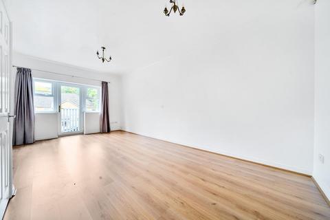 5 Meadside Close, Beckenham, BR3 1EP