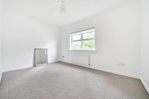 5 Meadside Close, Beckenham, BR3 1EP