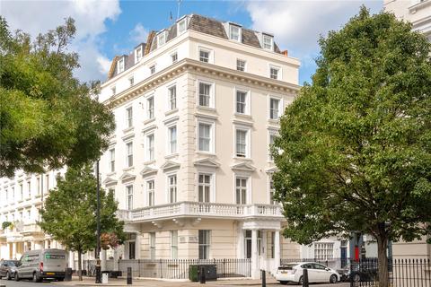 2 bedroom maisonette for sale, St Georges Square, London SW1V