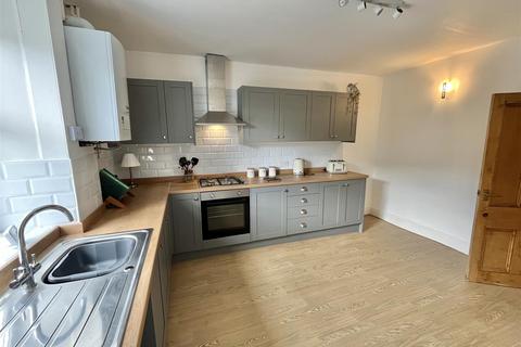 undefined, Mottram Road, Broadbottom