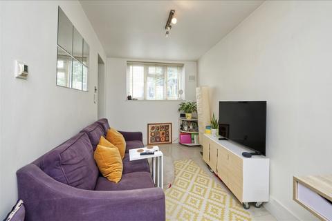 2 bedroom flat for sale, Shepherd's Bush W12