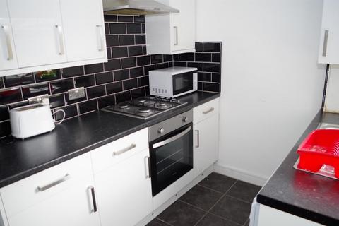 81 Ash Grove, Wavertree, Liverpool, L15 1ES