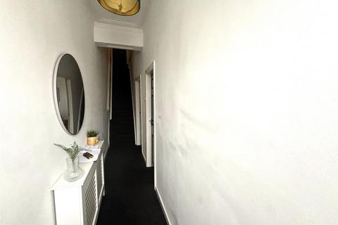 81 Ash Grove, Wavertree, Liverpool, L15 1ES