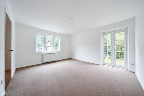 2 bedroom semi-detached bungalow for sale, Widemarsh Common,  Hereford,  HR4